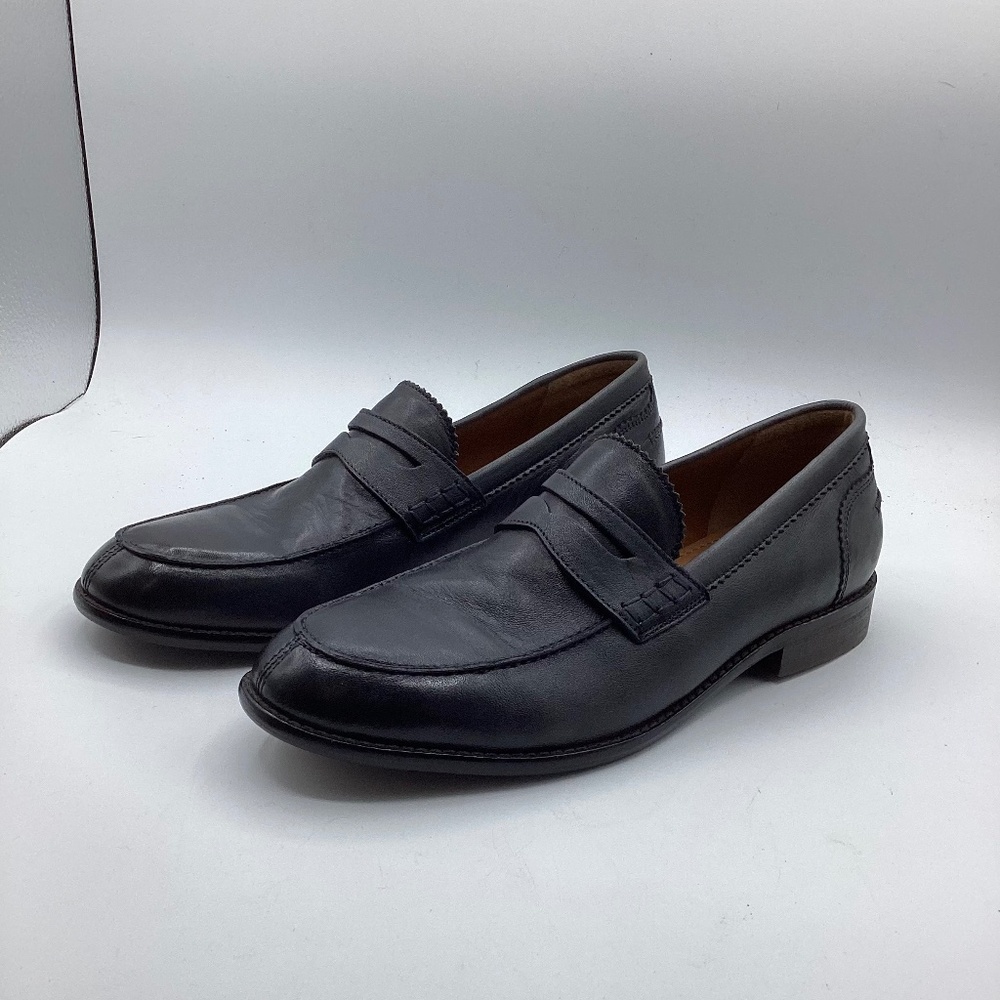Men’s EUC Bata Brand Italian Black Leather Loafers Size 41